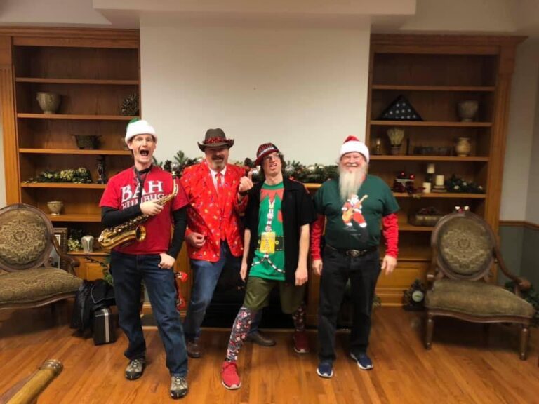 Live music performance by the Misfit Toys band in Atlanta WLCN 96.3 FM